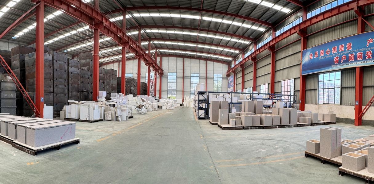 Henan Hongtai Kiln Refractory Co.,Ltd. productielijn van de fabrikant
