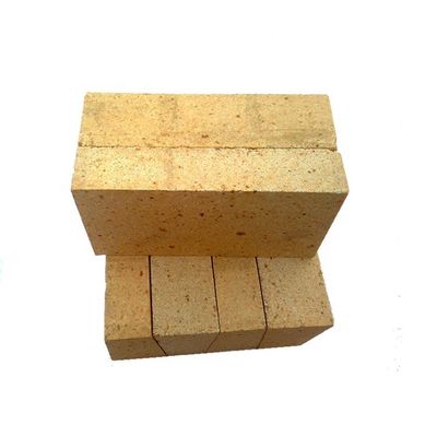 Flexible Clay Fire Brick Sk32 Sk34 Sk36 Sk38 Biedt 20-30MPa koudbrekingsvermogen