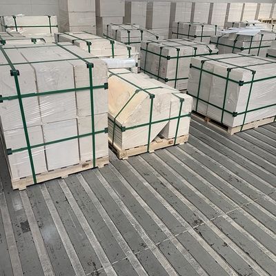 Hoog aluminium vuurvaste baksteen AZS 66% gesmolten gietijzer voor glasfabriek