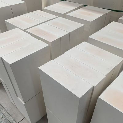 0.1-0.8 MgO-gehalte AZS gesmolten gietblok voor glasovenprestaties