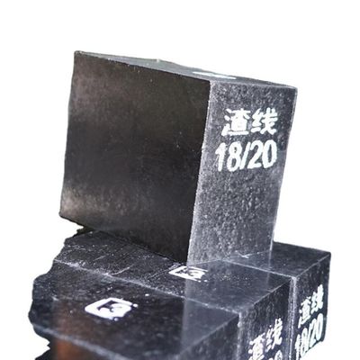 Hoge weerstand Magnesia Carbon Brick Refractory Production met SiC-gehalte 1,2-1,4%