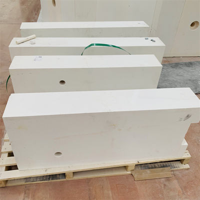 SiC-gehalte % 1,2-1,4% Azs Brick Refractory Block for Container Glass End Fire Furnace