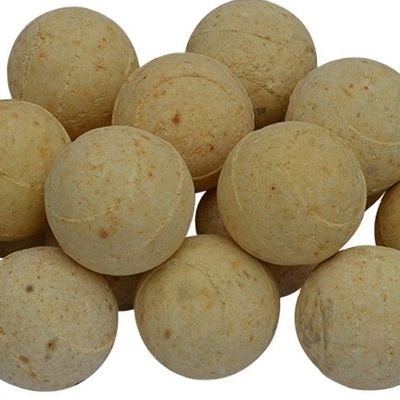 Warmblaaskachels 20 mm vuurvaste keramische bal met een lichtgele kleur en een CaO-gehalte van 1.0%