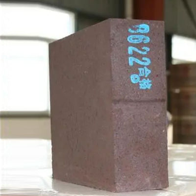 Magnesium en ijzer grondstof gebruikt voor cement roterende oven overgangszone vuurvaste baksteen