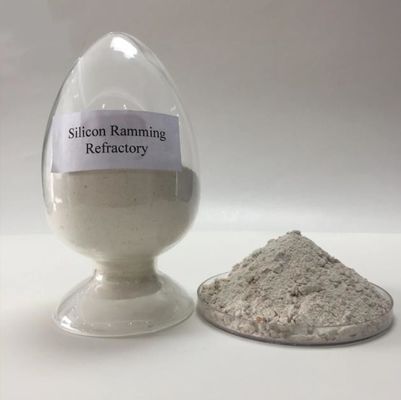 Lichtgrijze op maat gemaakte vuurklei Hoge alumina Zelfstroomende gietbare klinker Corundumpulver Lage cement gietbare