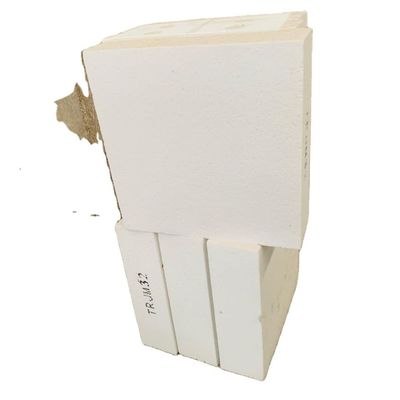 3.2 Witte corundum vuurvaste bakstenen met bulkdichtheid voor vuursteenblokken van Azs Brick