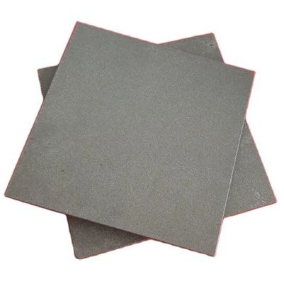 SiO2-gehalte 0,1 Siliciumcarbide Keramische warmtegeleidende plaat vuurvaste plaat voor afspelen