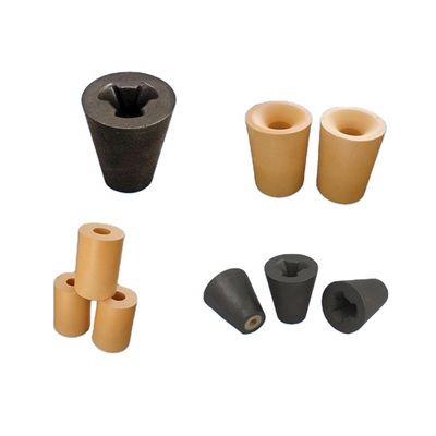 Zirconia keramische spuitstukken voor Tundish meting spuitstuk Fe2O3 0,1% ZrO2 HfO2 95-96%