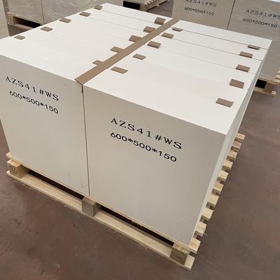 Super-klasse vuurvastheid AZS bakstenen essentieel voor de bouw van glasovens