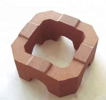 Klantenvereiste Hoogtemperatuuroven Refractaire Magnesiebrick met een schijnbare porositeit van 16-20%